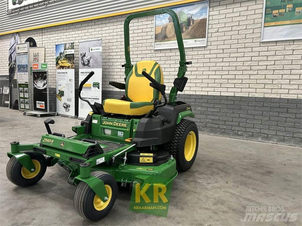 John Deere Z545R Další