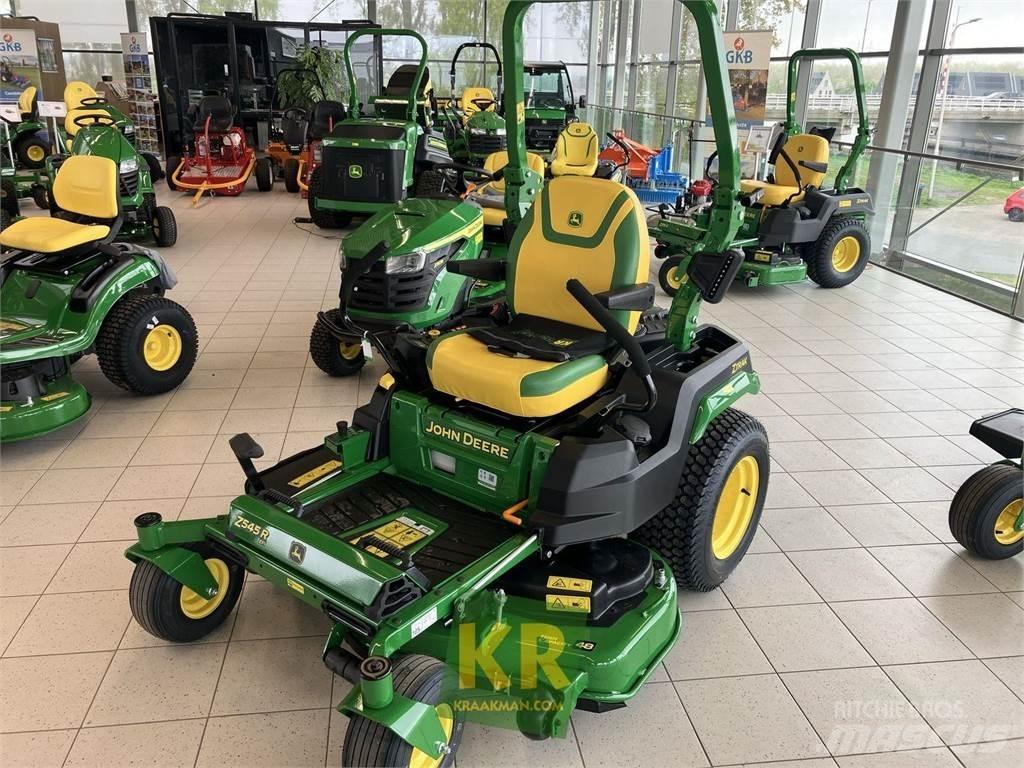 John Deere Z545R Další
