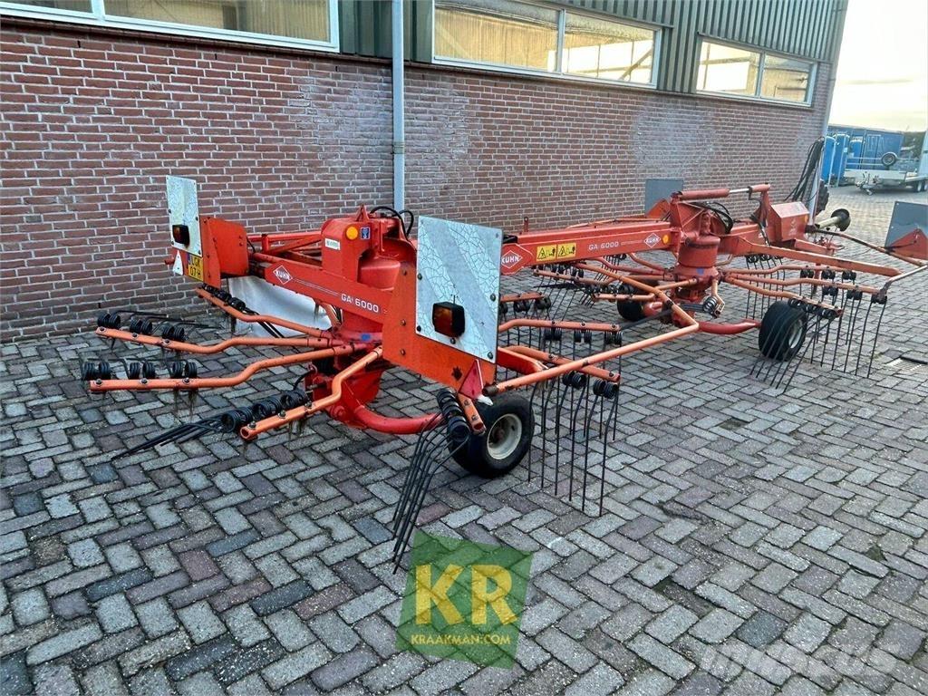 Kuhn GA 6000 Obraceče a shrabovače sena