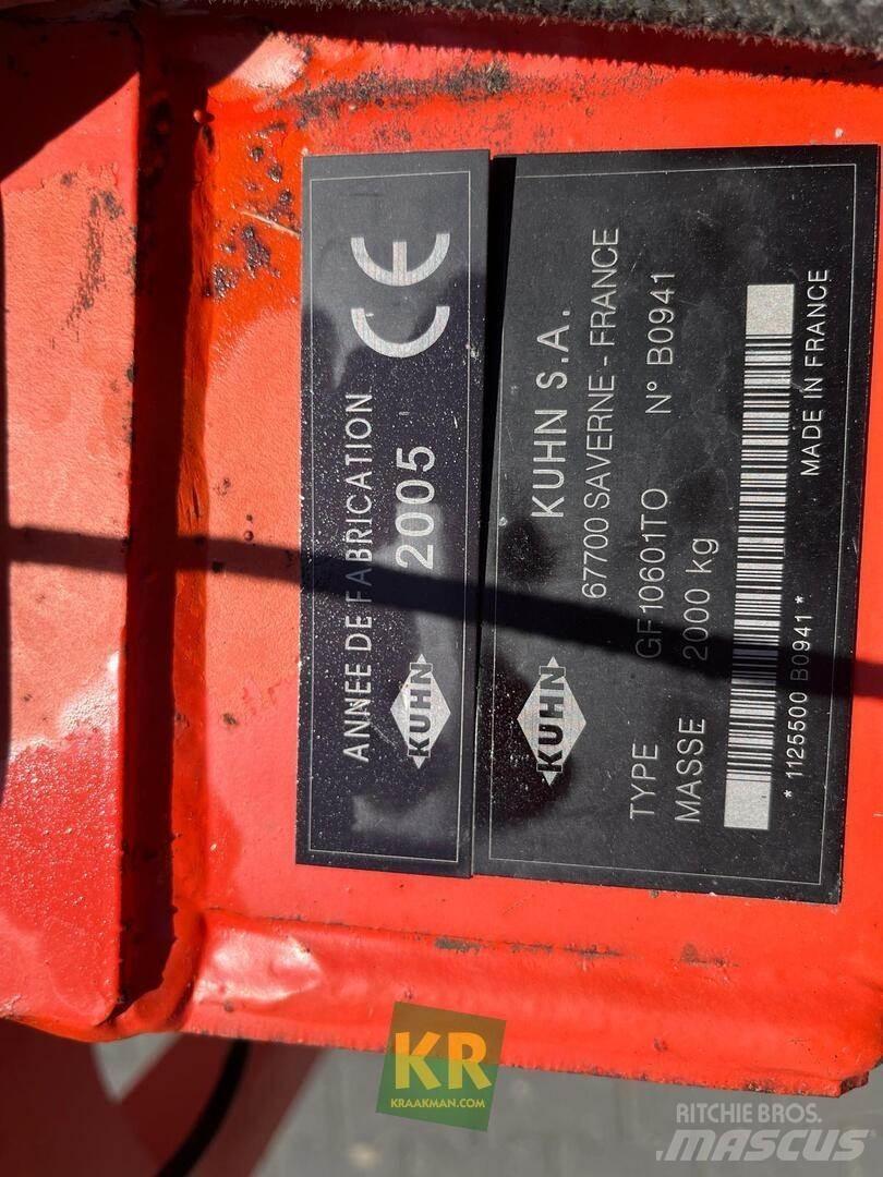 Kuhn GF 10601 Obraceče a shrabovače sena