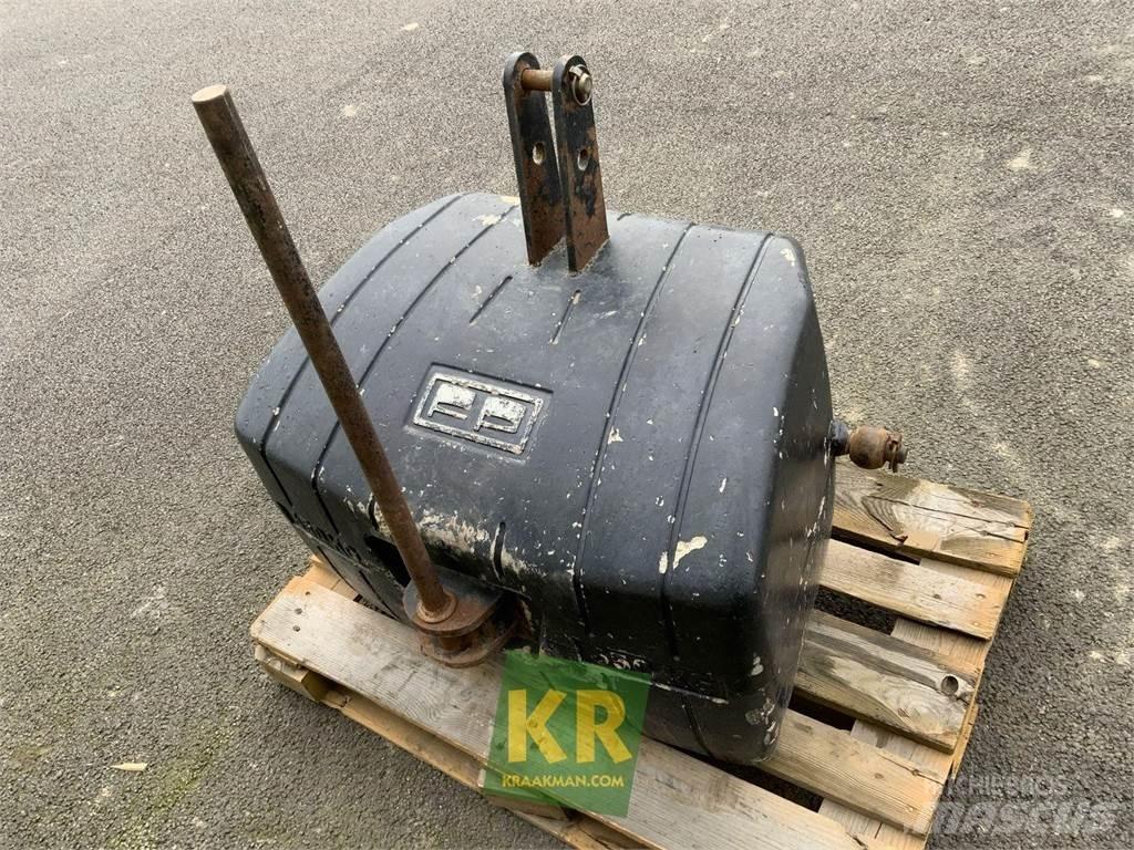  Pateer 600KG Přední závaží