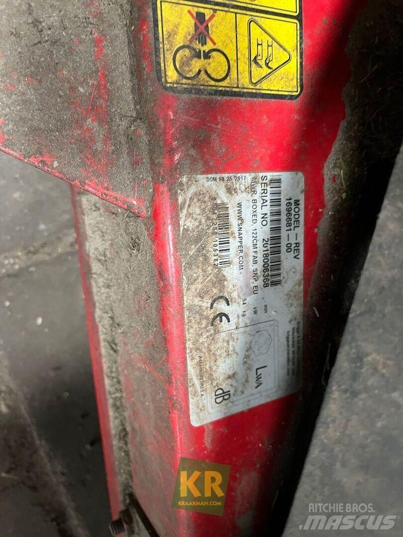 Snapper SPX 300 Samojízdné sekačky