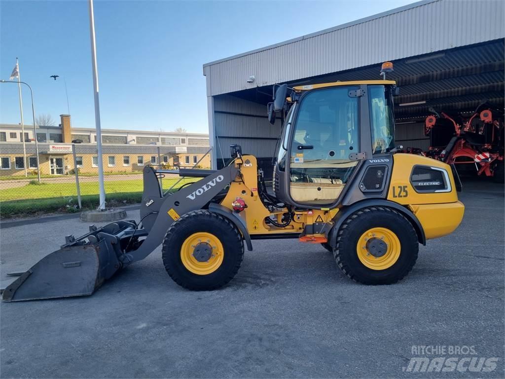 Volvo JL25H Mininakladače