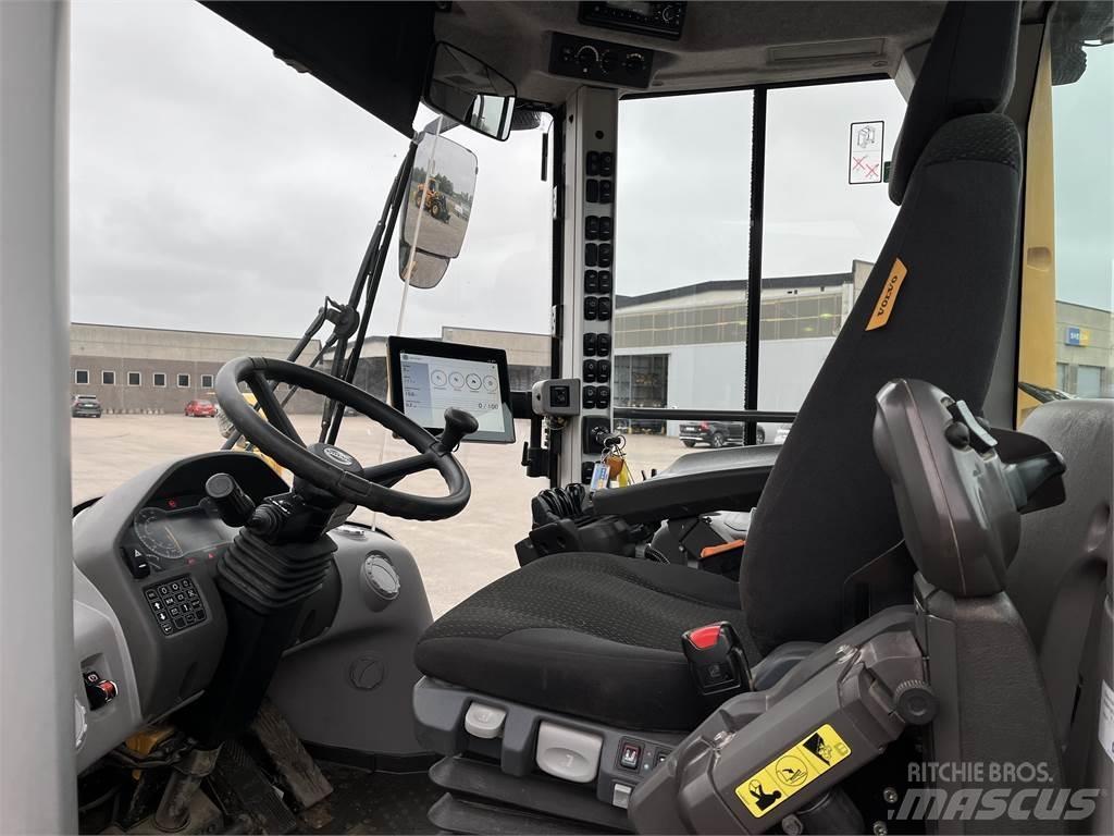 Volvo L60H Kolové nakladače