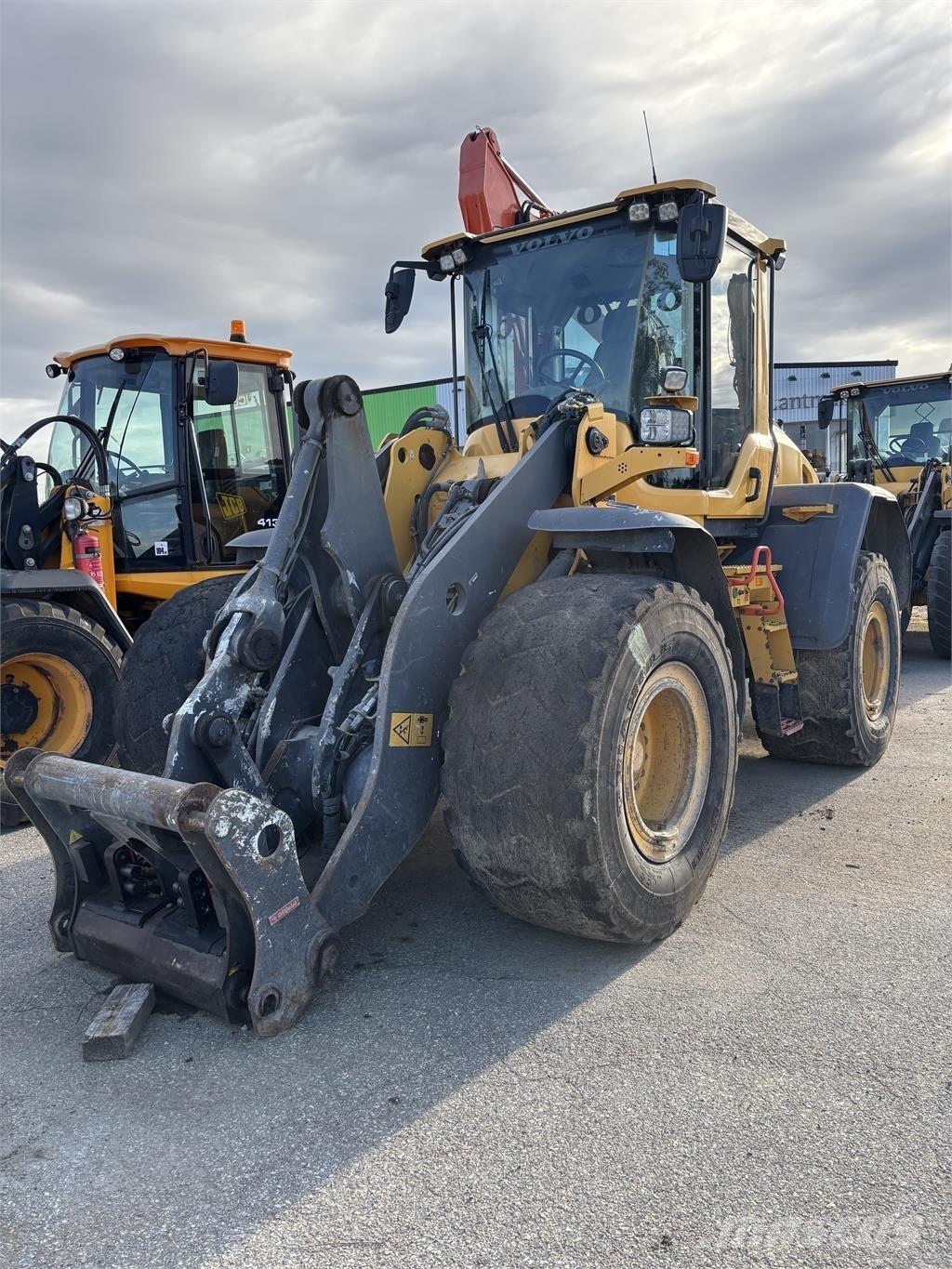 Volvo L90H Kolové nakladače