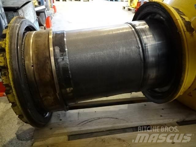 Volvo A40D Drag Podvozky a zavěšení kol