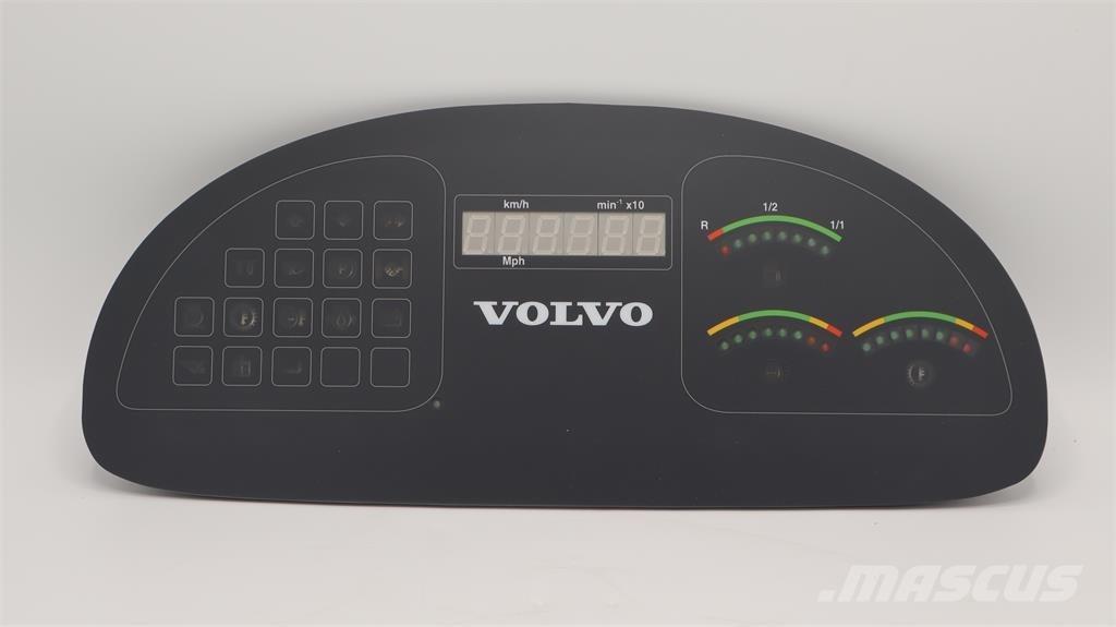 Volvo DISPLAY Kabiny a interiér