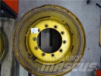 Volvo L70D Fälg Pneumatiky, kola a ráfky