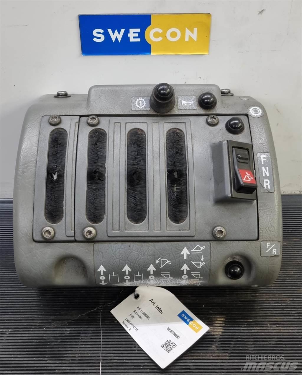 Volvo L90E HUV Kabiny a interiér