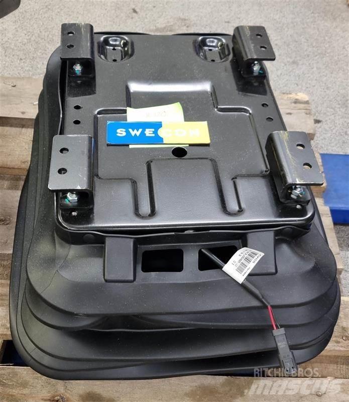 Volvo STOL Kabiny a interiér