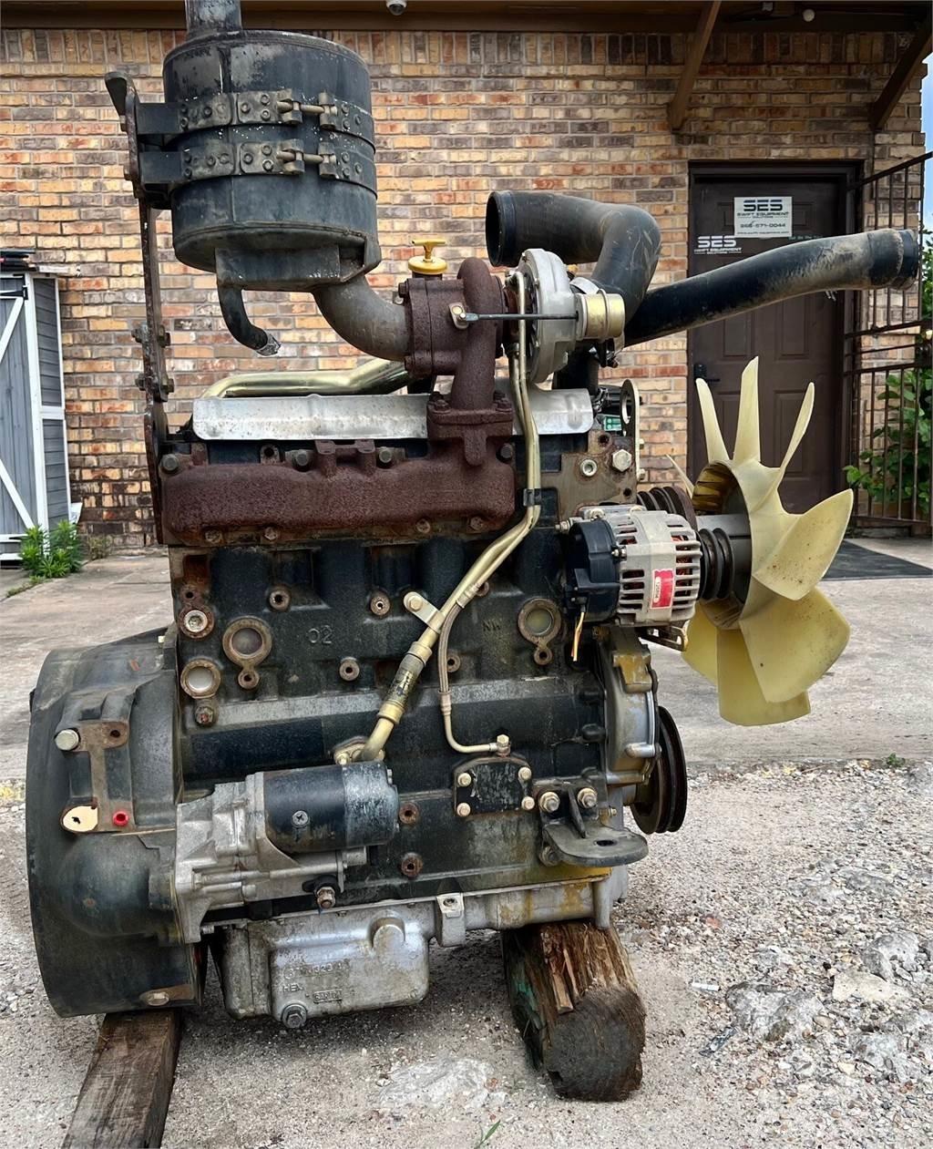 CAT 3054C Motory