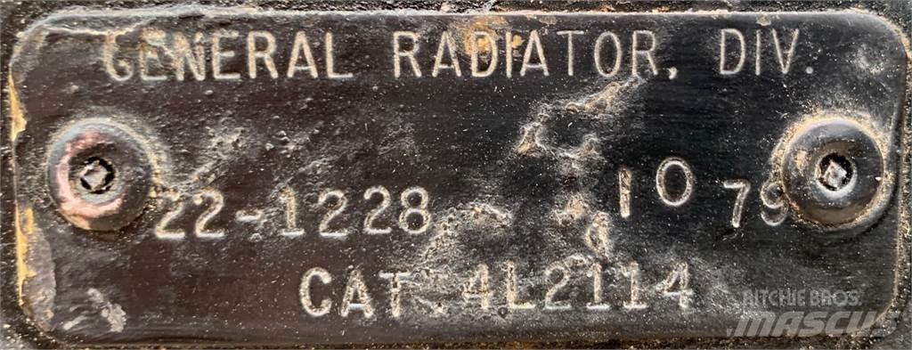 CAT 3304 Radiátory