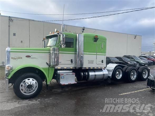 Peterbilt 389 Tahače