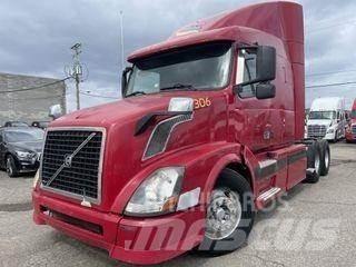 Volvo VNL64T730 Tahače