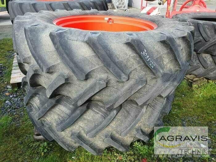  520/70R38 Pneumatiky, kola a ráfky
