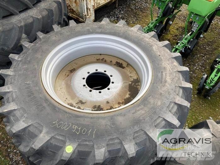  520/85R42 Pneumatiky, kola a ráfky