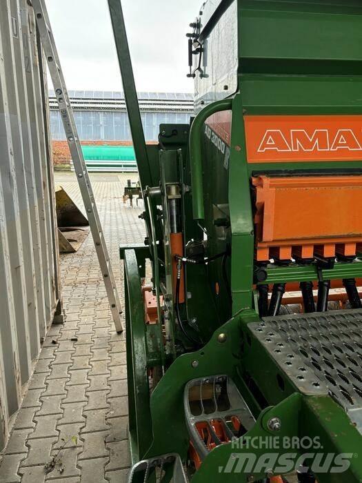 Amazone AD 3000 SUPER Mechanické secí stroje