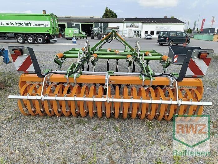 Amazone Cenio 3000 Kultivátory