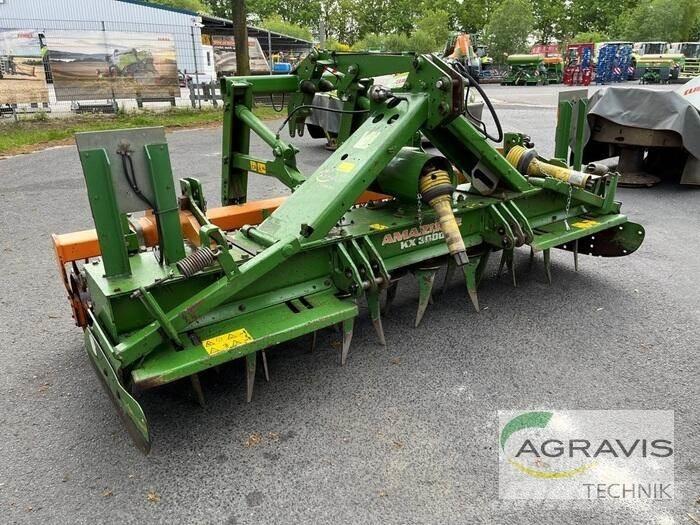 Amazone KX 3000 Rotační brány a půdní frézy