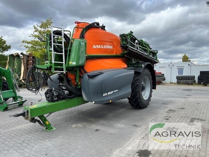 Amazone UX 8601 SUPER Tažené postřikovače