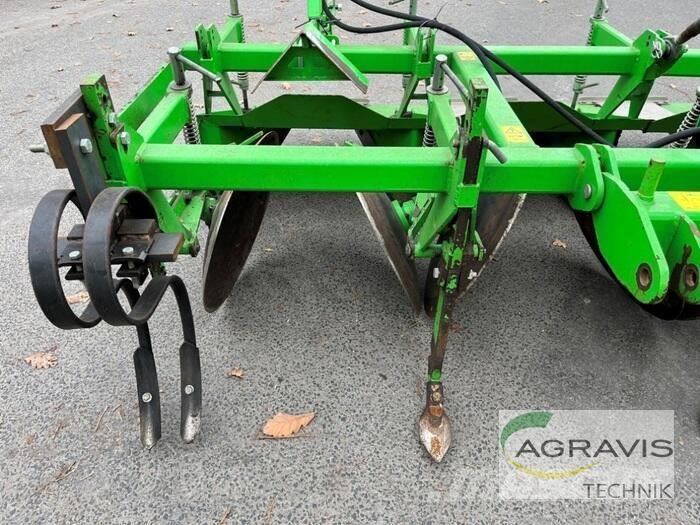 AVR SPEEDRIDGER 4X75 Sázecí stroje