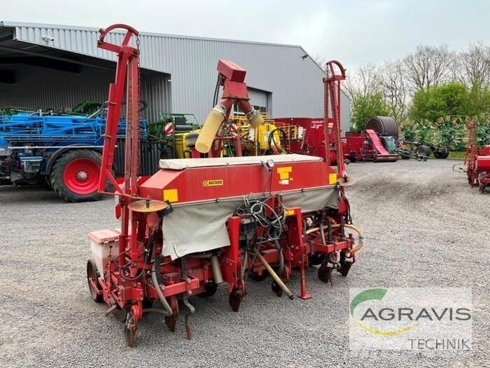 Becker AEROMAT 6 Mechanické secí stroje