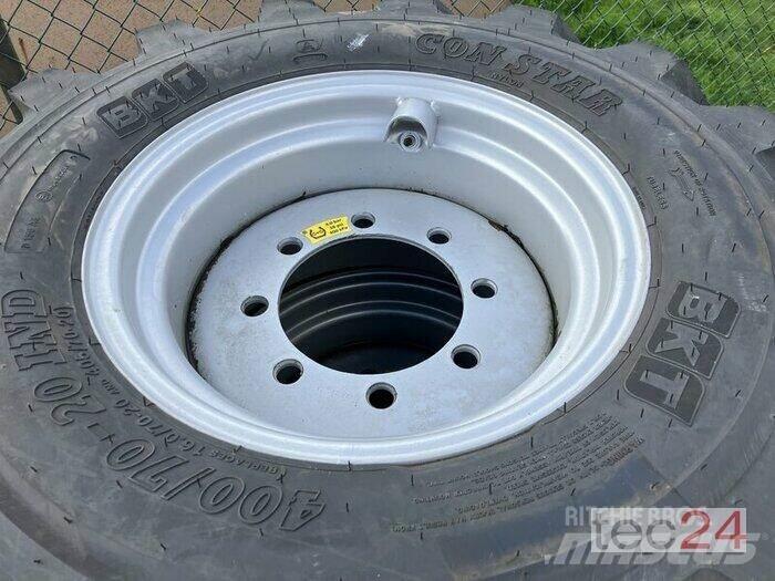 BKT 400/70-20 CONSTAR Pneumatiky, kola a ráfky