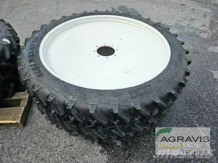 BKT KR270/95R42 Pneumatiky, kola a ráfky