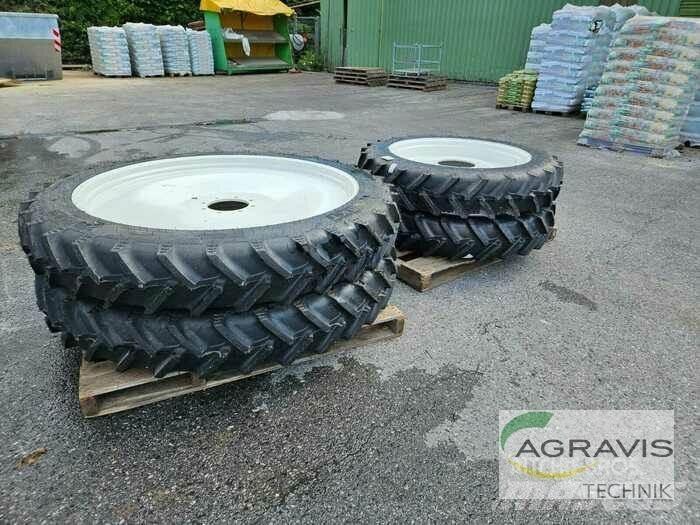 BKT KR270/95R42 Pneumatiky, kola a ráfky