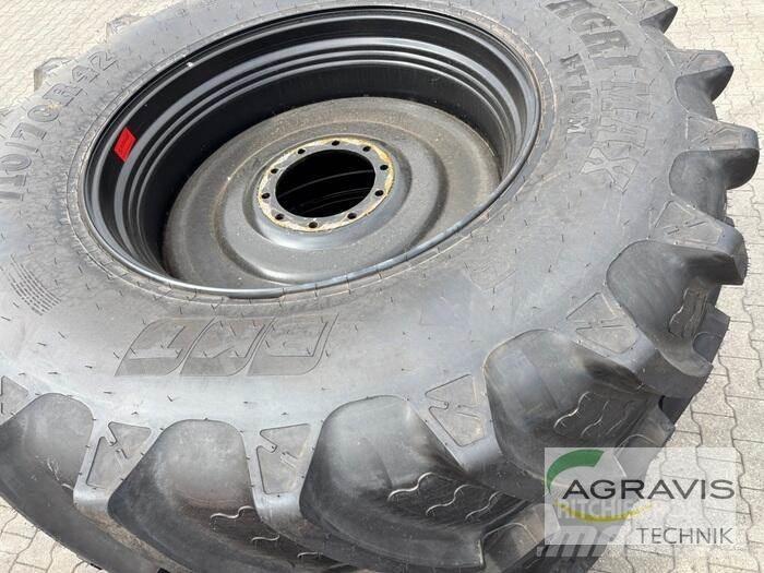 BKT KR710/70R42 Pneumatiky, kola a ráfky