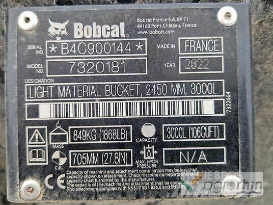 Bobcat 3500 Litres Další