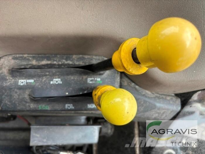 Case IH CVX 160 Traktory