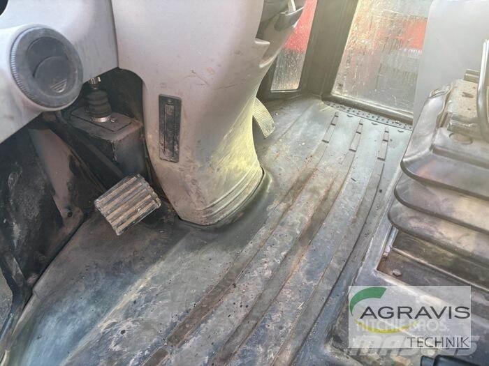 CAT 908 Kolové nakladače
