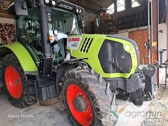 CLAAS ARION 530 CMATIC Traktory