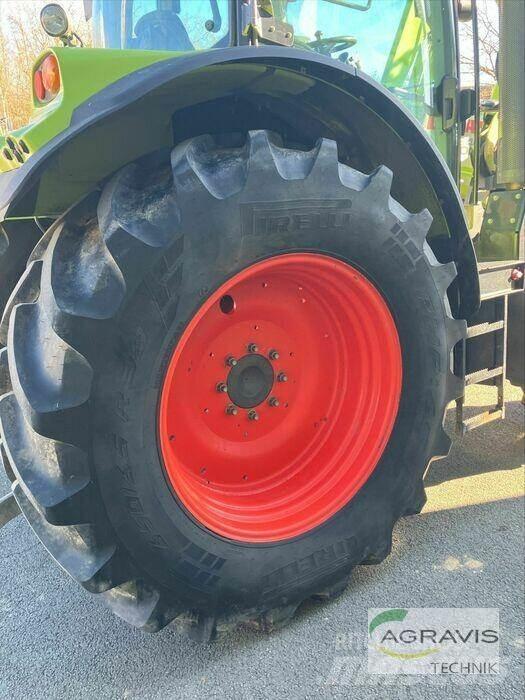 CLAAS ARION 540 CIS Traktory