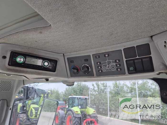 CLAAS ARION 540 CIS Traktory