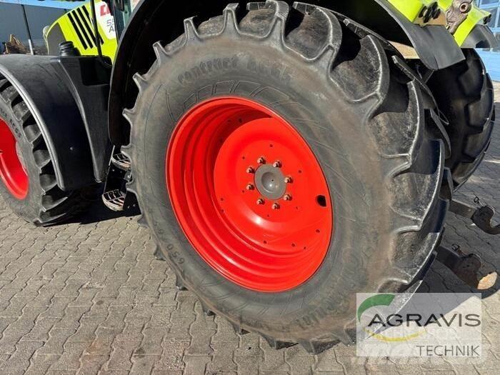 CLAAS ARION 550 CEBIS Traktory