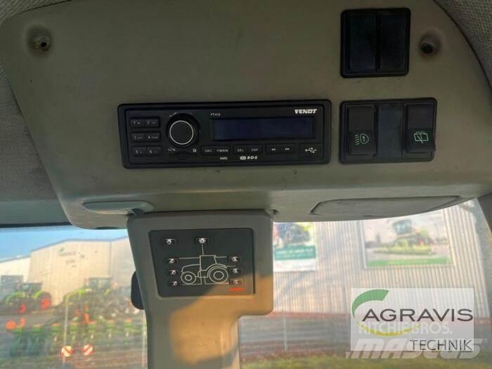 CLAAS ARION 640 CEBIS Traktory