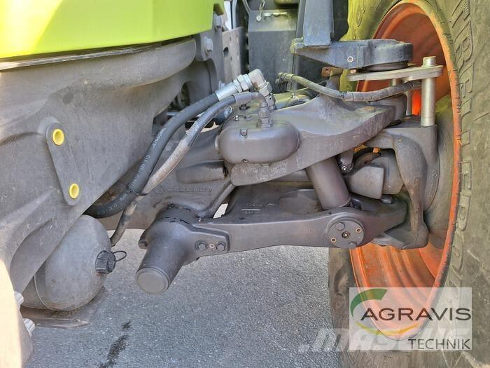 CLAAS ARION 640 CEBIS Traktory