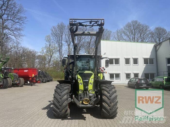 CLAAS Arion 660 Traktory