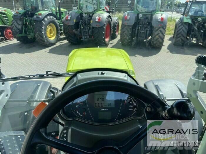 CLAAS AXION 830 CEBIS Traktory