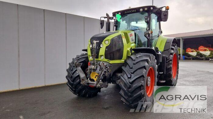 CLAAS AXION 850 Traktory
