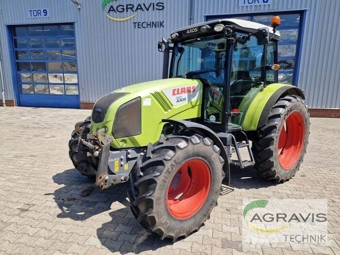 CLAAS AXOS 310 C Traktory