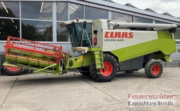 CLAAS LEXION 440 AC Sklízecí mlátičky
