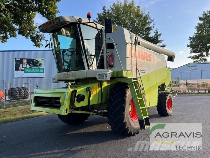 CLAAS LEXION 450 Sklízecí mlátičky
