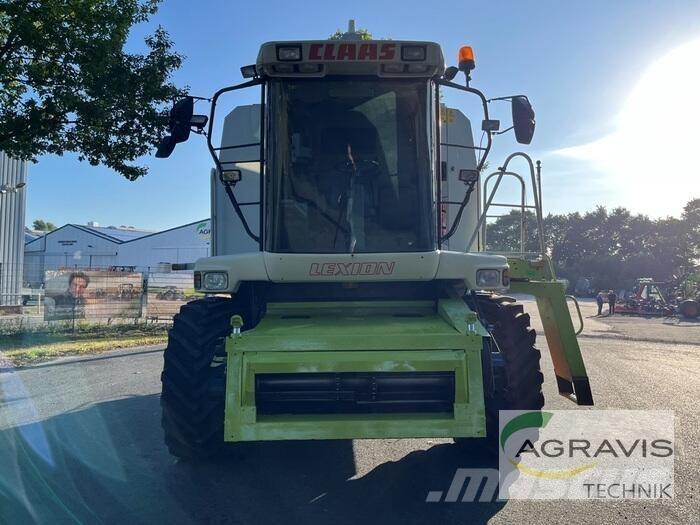 CLAAS LEXION 460 Sklízecí mlátičky