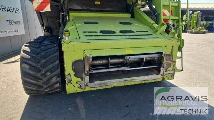 CLAAS LEXION 750 Sklízecí mlátičky