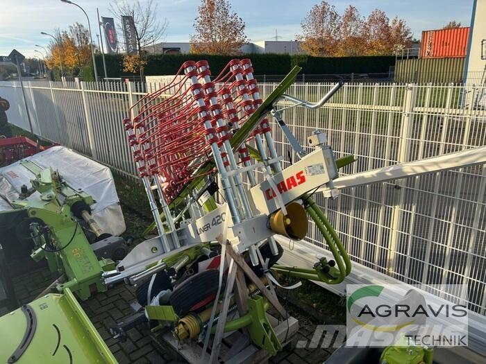 CLAAS LINER 420 Obraceče a shrabovače sena