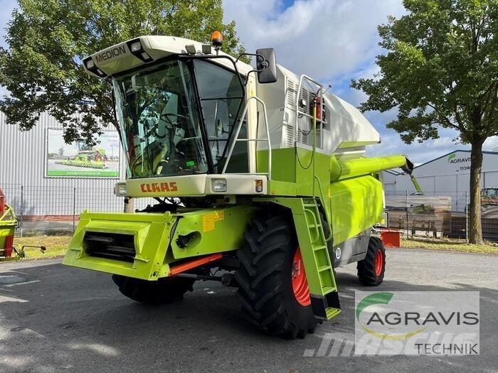 CLAAS MEDION 310 Sklízecí mlátičky