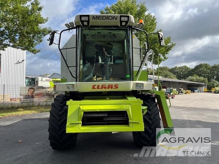 CLAAS MEDION 310 Sklízecí mlátičky